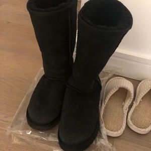Black uggs
